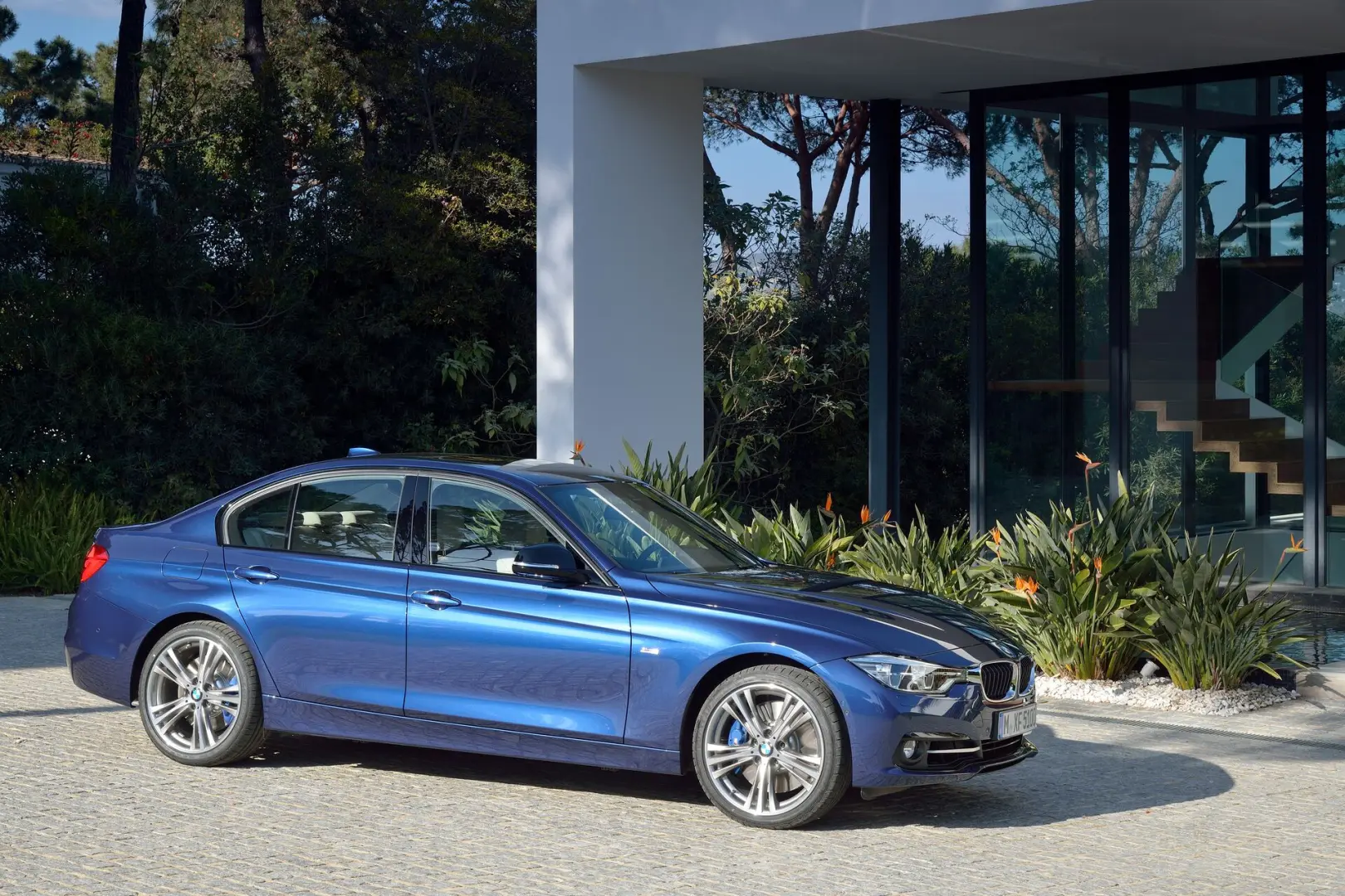 BMW 3 Serisi 3 Serisi 320d Standart 6