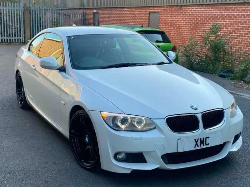 BMW 3 Serisi 3 Serisi 320d Style 6
