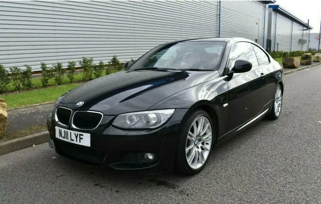 BMW 3 Serisi 3 Serisi 320d Style 7