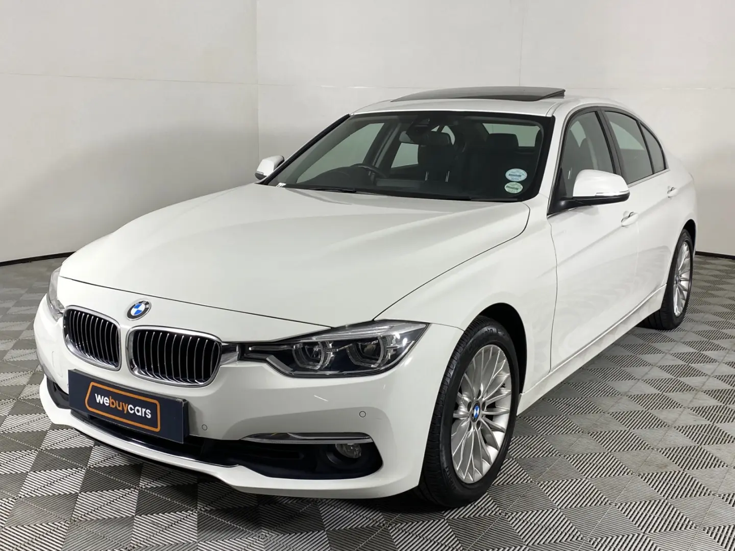 BMW 3 Serisi 3 Serisi 320d xDrive Luxury Plus 1