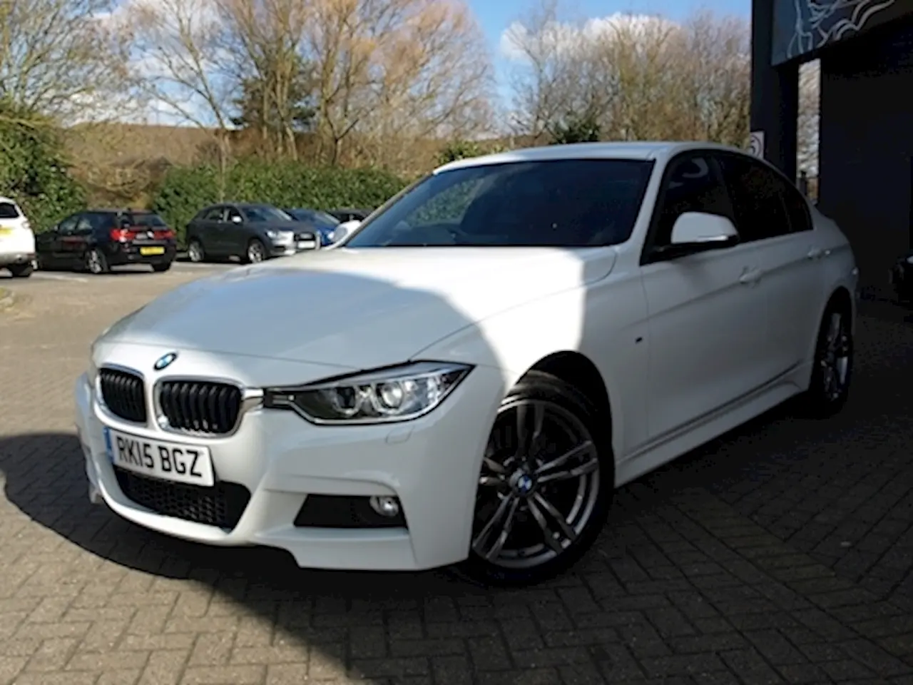 BMW 3 Serisi 3 Serisi 320d xDrive M Sport 6