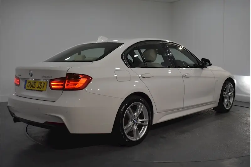BMW 3 Serisi 3 Serisi 320d xDrive M Sport 6
