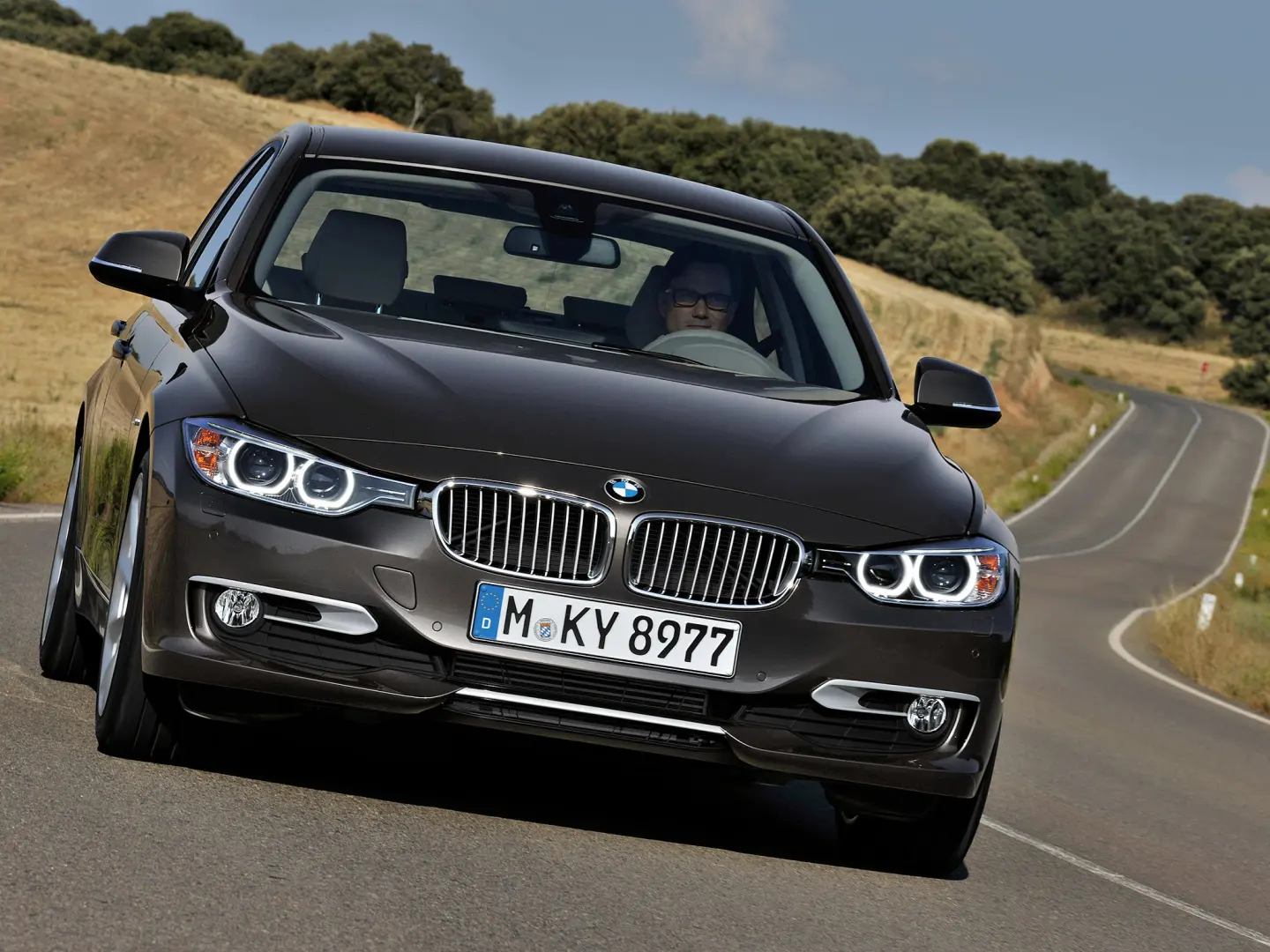 BMW 3 Serisi 3 Serisi 320d xDrive Modern Line 7