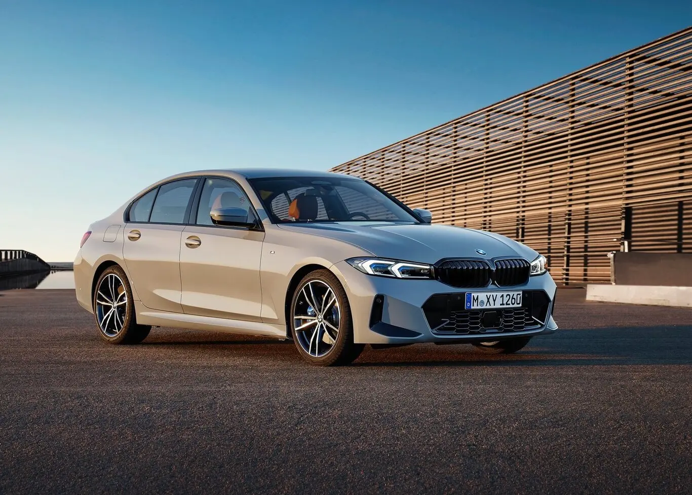 BMW 3 Serisi 3 Serisi 320d xDrive Premium Line 3