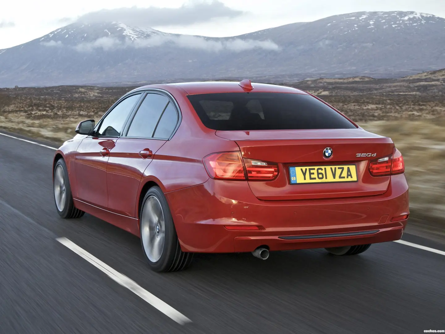 BMW 3 Serisi 3 Serisi 320d xDrive Premium 5