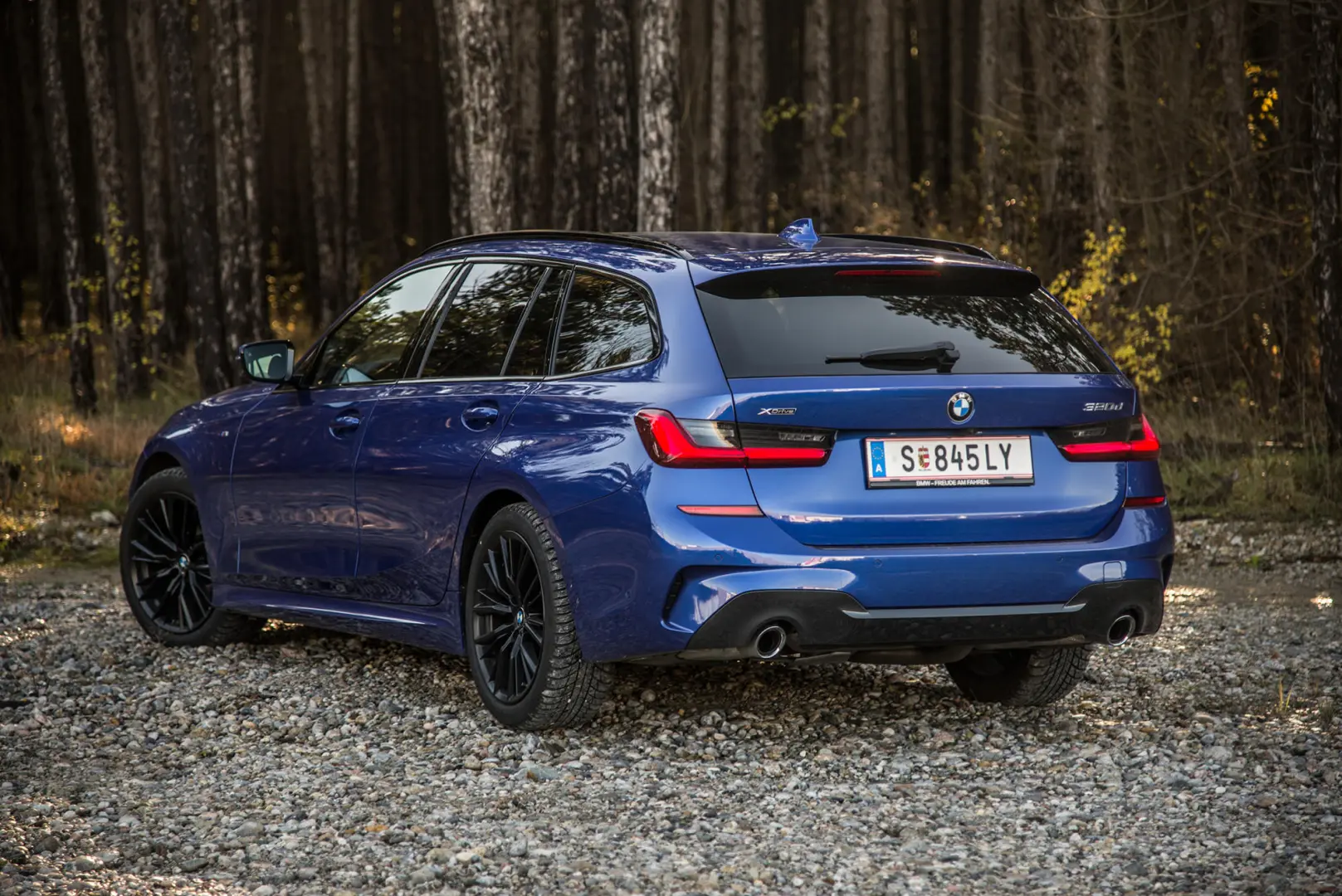 BMW 3 Serisi 3 Serisi 320d xDrive Touring Luxury Line 2