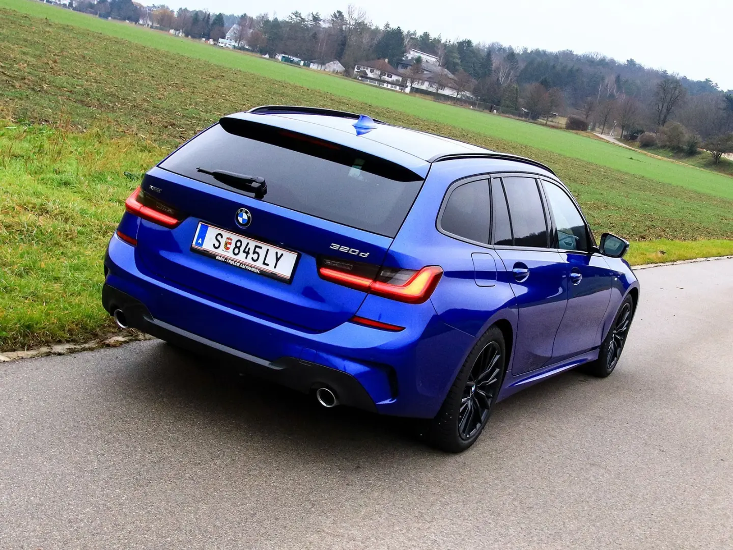 BMW 3 Serisi 3 Serisi Touring 320d xDrive M Sport 3