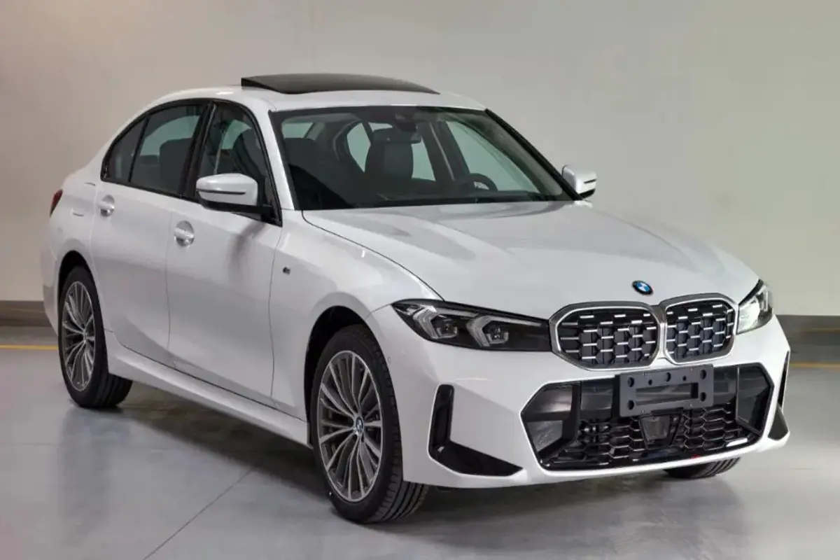 BMW 3 Serisi 3 Serisi 320i Edition M Sport 2