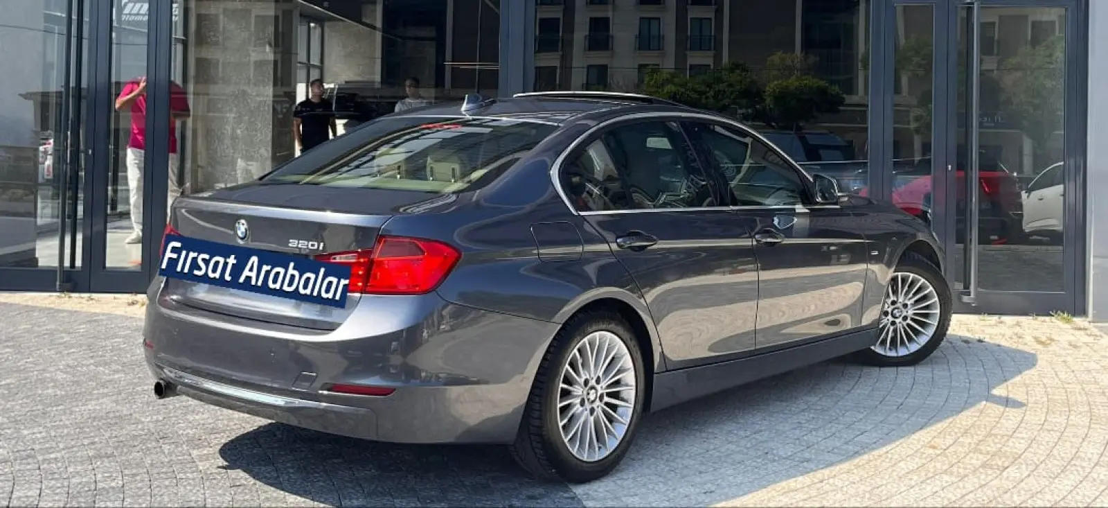 BMW 3 Serisi 3 Serisi 320i EfficientDynamics Luxury Line Plus 7