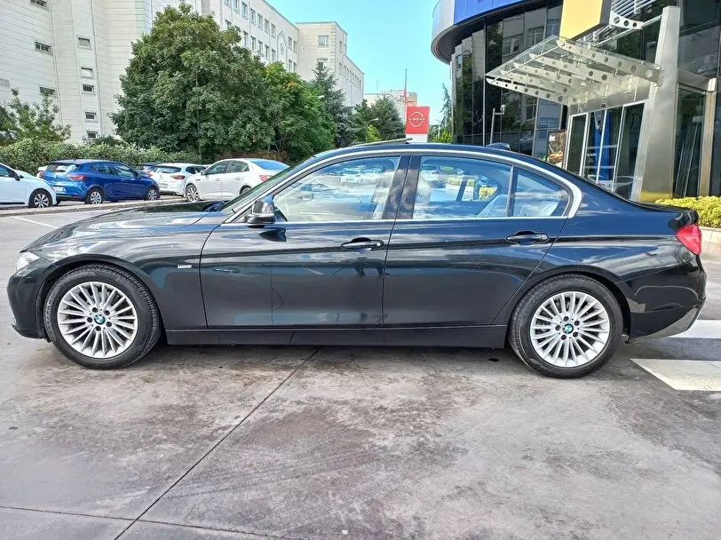 BMW 3 Serisi 3 Serisi 320i EfficientDynamics M Plus 5