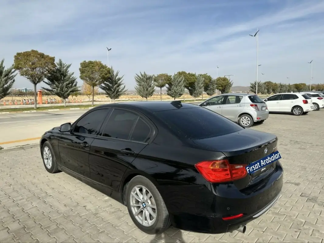 BMW 3 Serisi 3 Serisi 320i EfficientDynamics M Plus 1