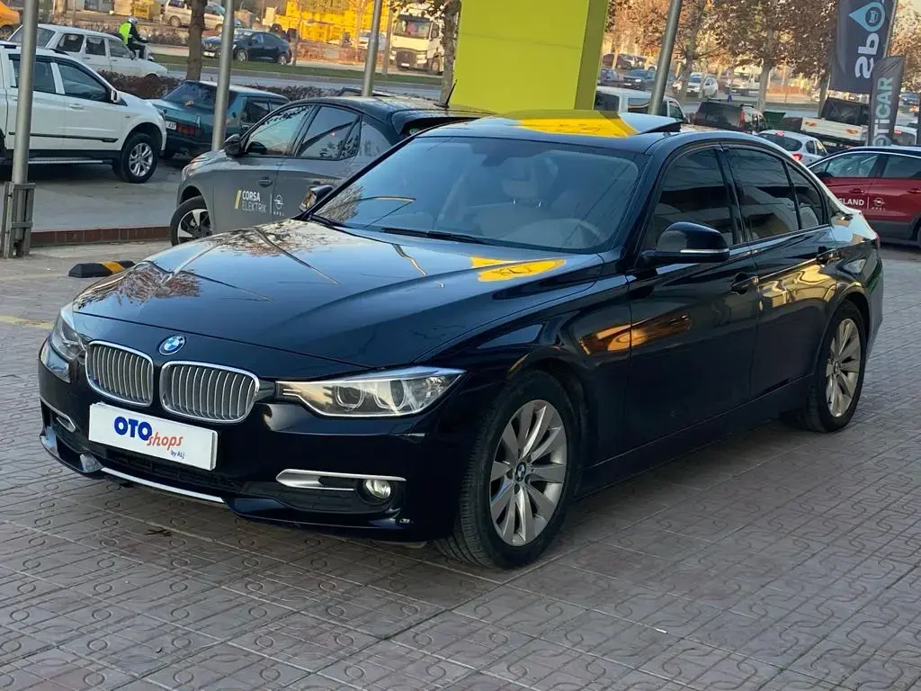 BMW 3 Serisi 3 Serisi 320i EfficientDynamics Modern Line Plus 4