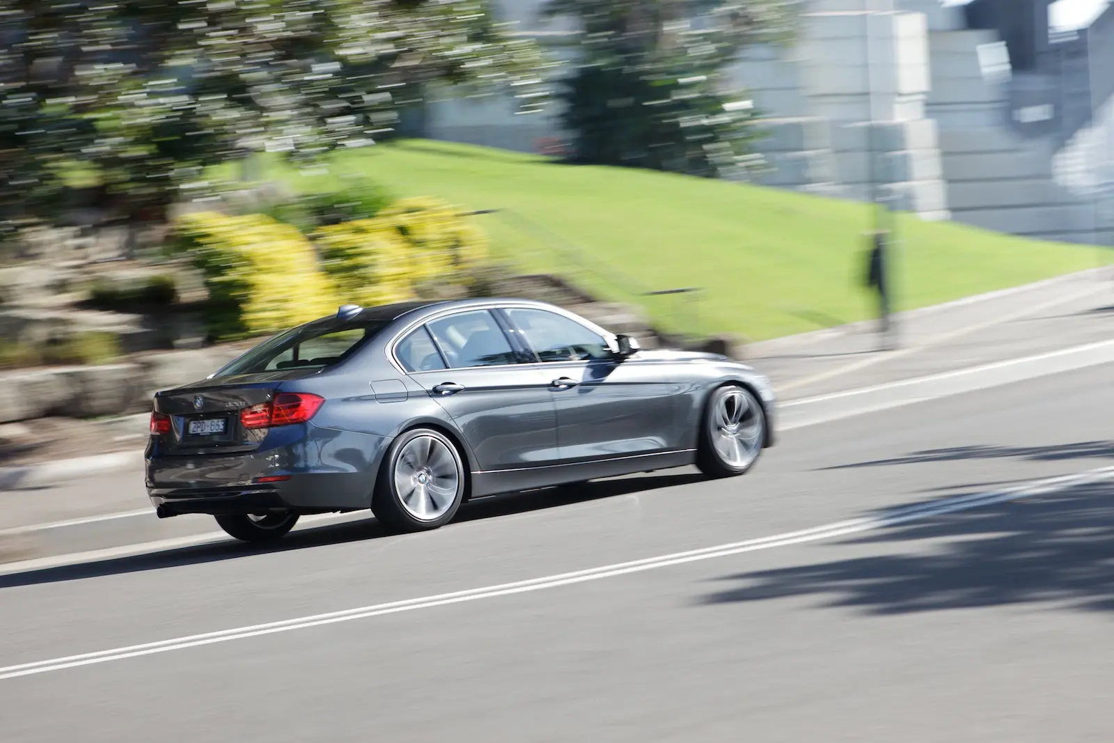 BMW 3 Serisi 3 Serisi 320i EfficientDynamics Sport Line 5