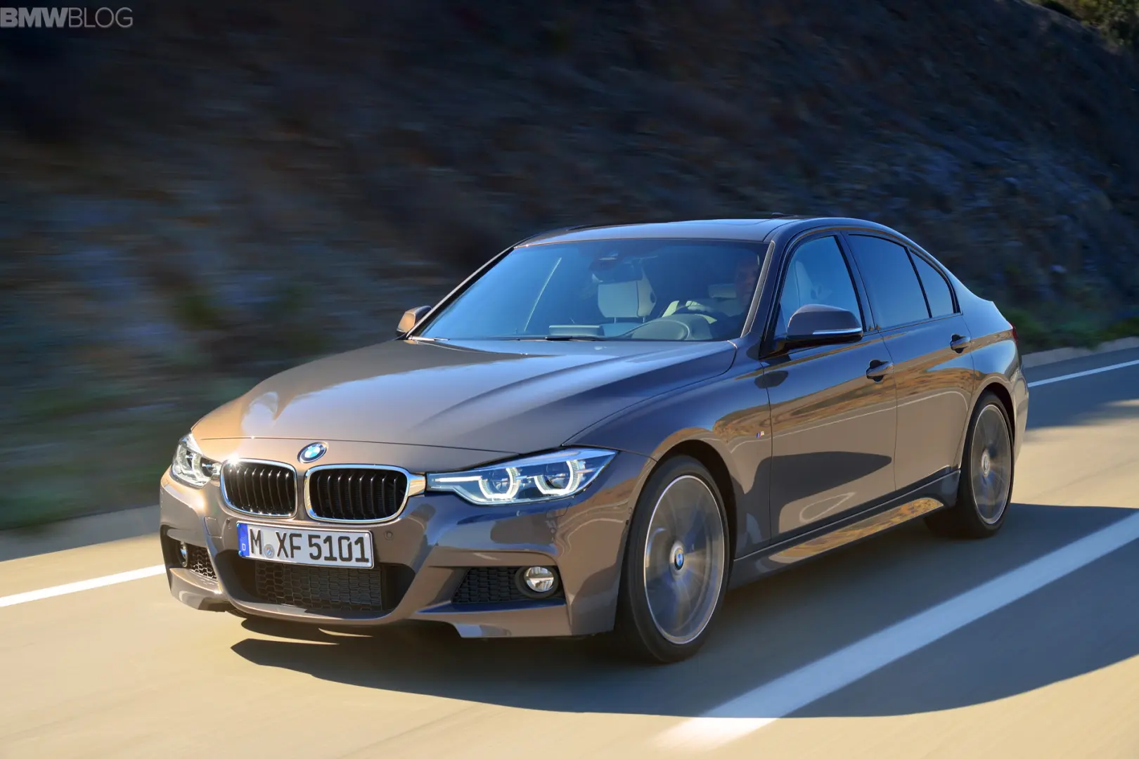 BMW 3 Serisi 3 Serisi 320i EfficientDynamics M Plus 2