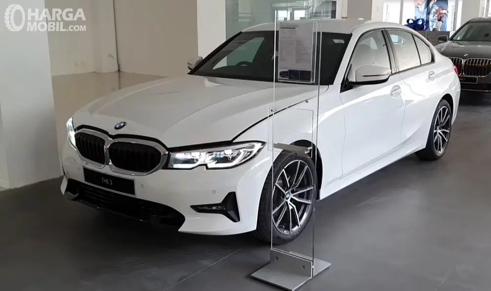 BMW 3 Serisi 3 Serisi 320i First Edition M Sport 6