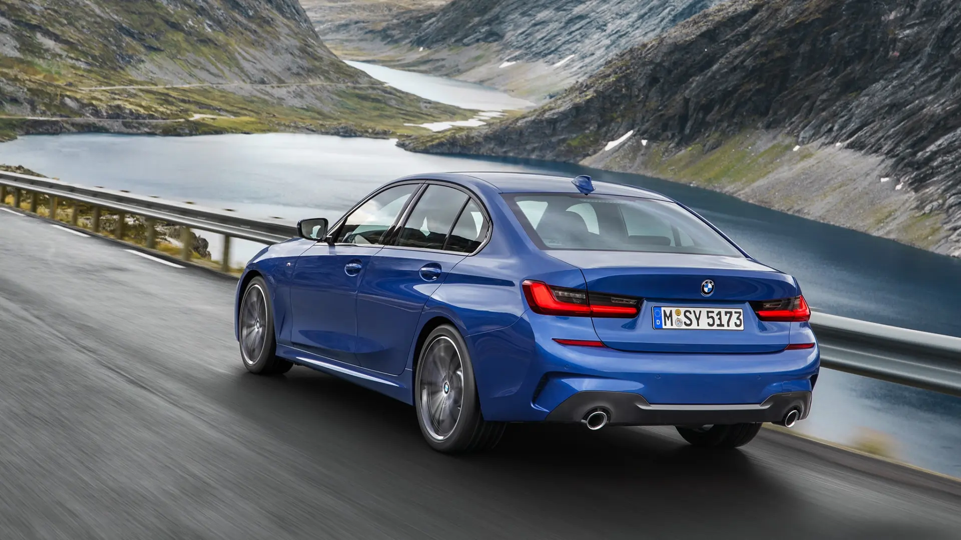 BMW 3 Serisi 3 Serisi 320i First Edition M Sport 7