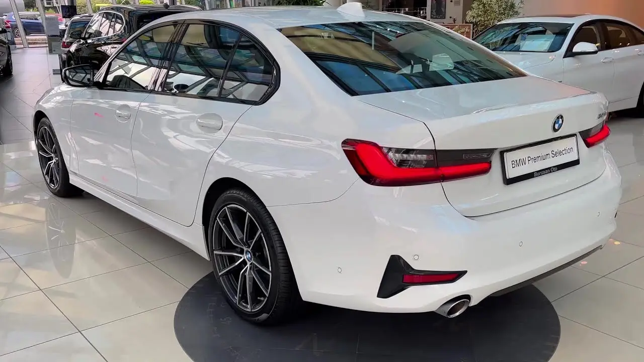 BMW 3 Serisi 3 Serisi 320i Luxury Line 3