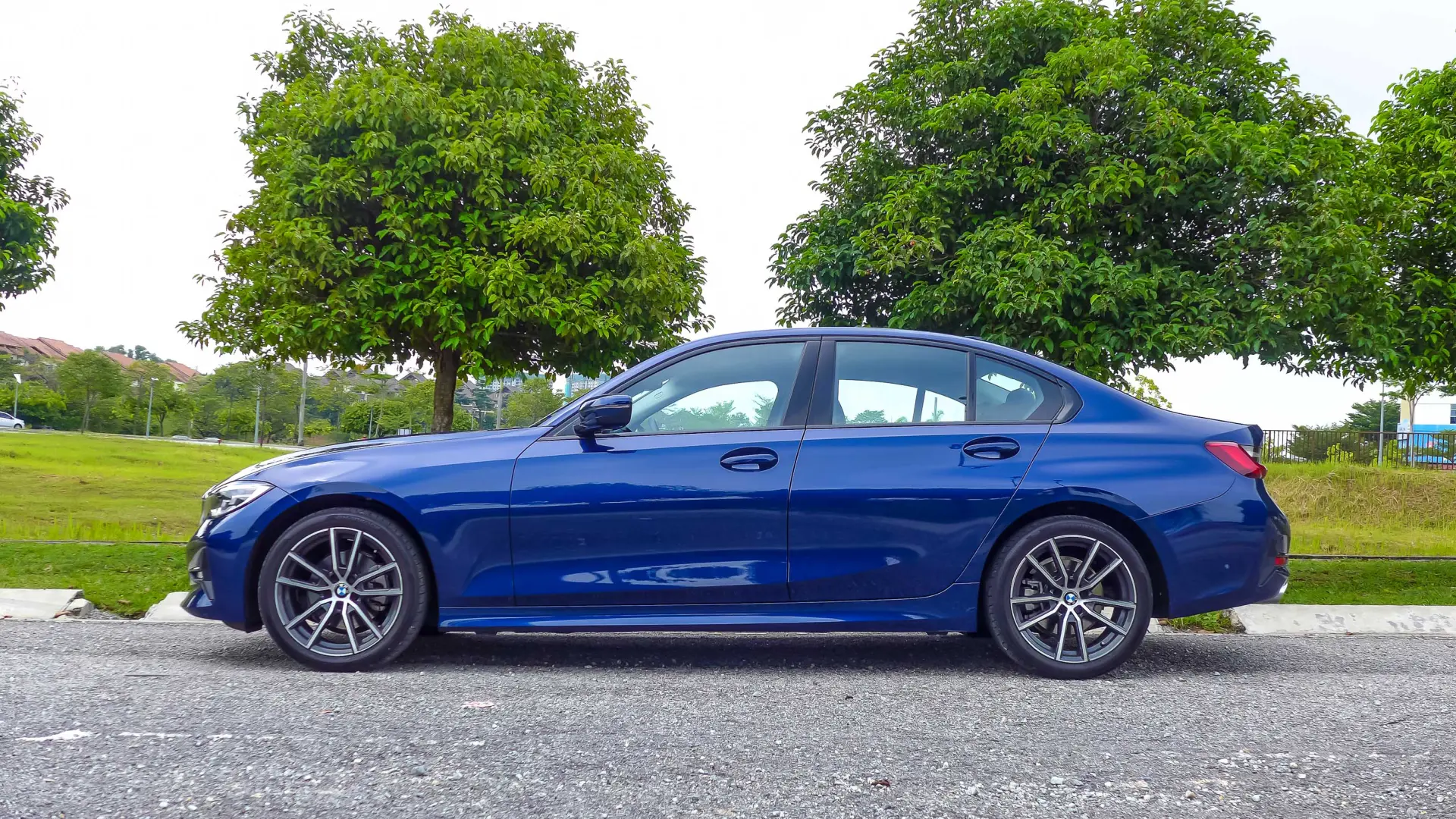 BMW 3 Serisi 3 Serisi 320i M Sport 3