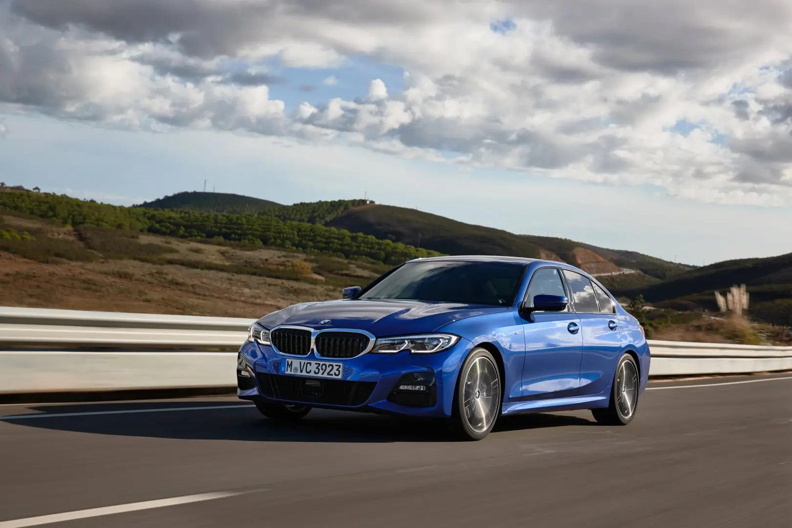 BMW 3 Serisi 3 Serisi 320i M Sport 3