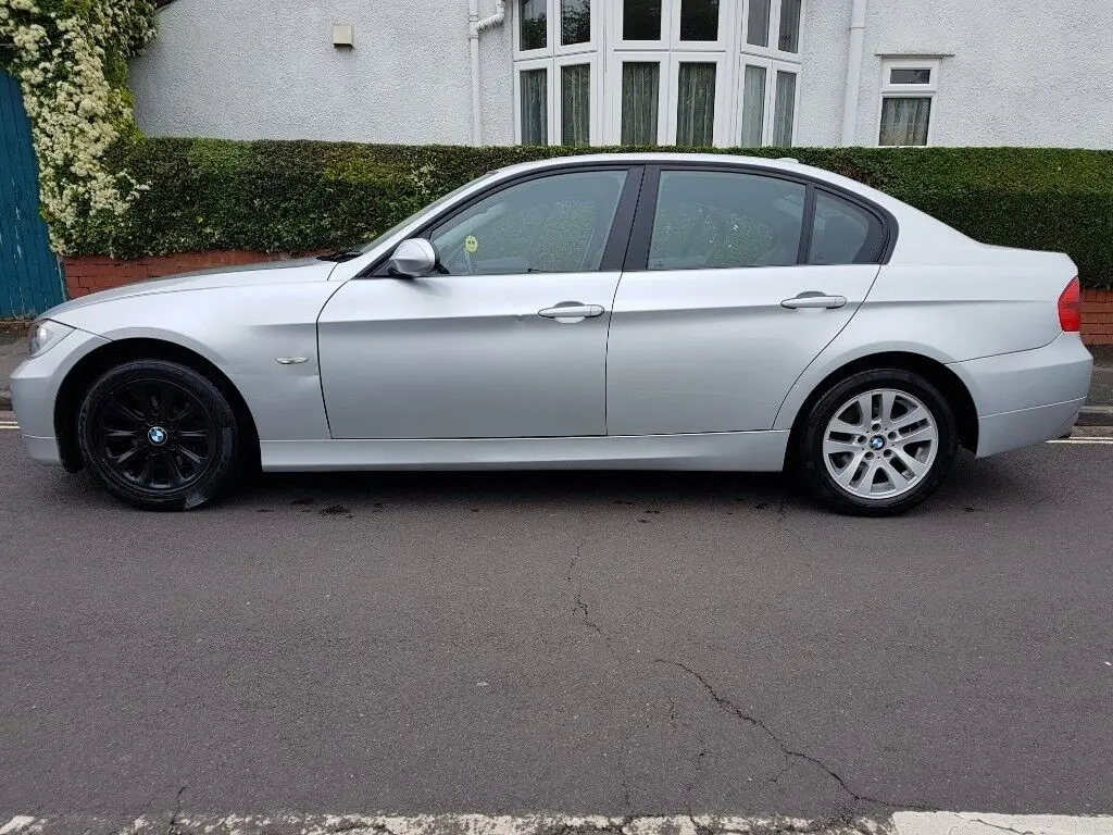 BMW 3 Serisi 3 Serisi 320i Premium 5