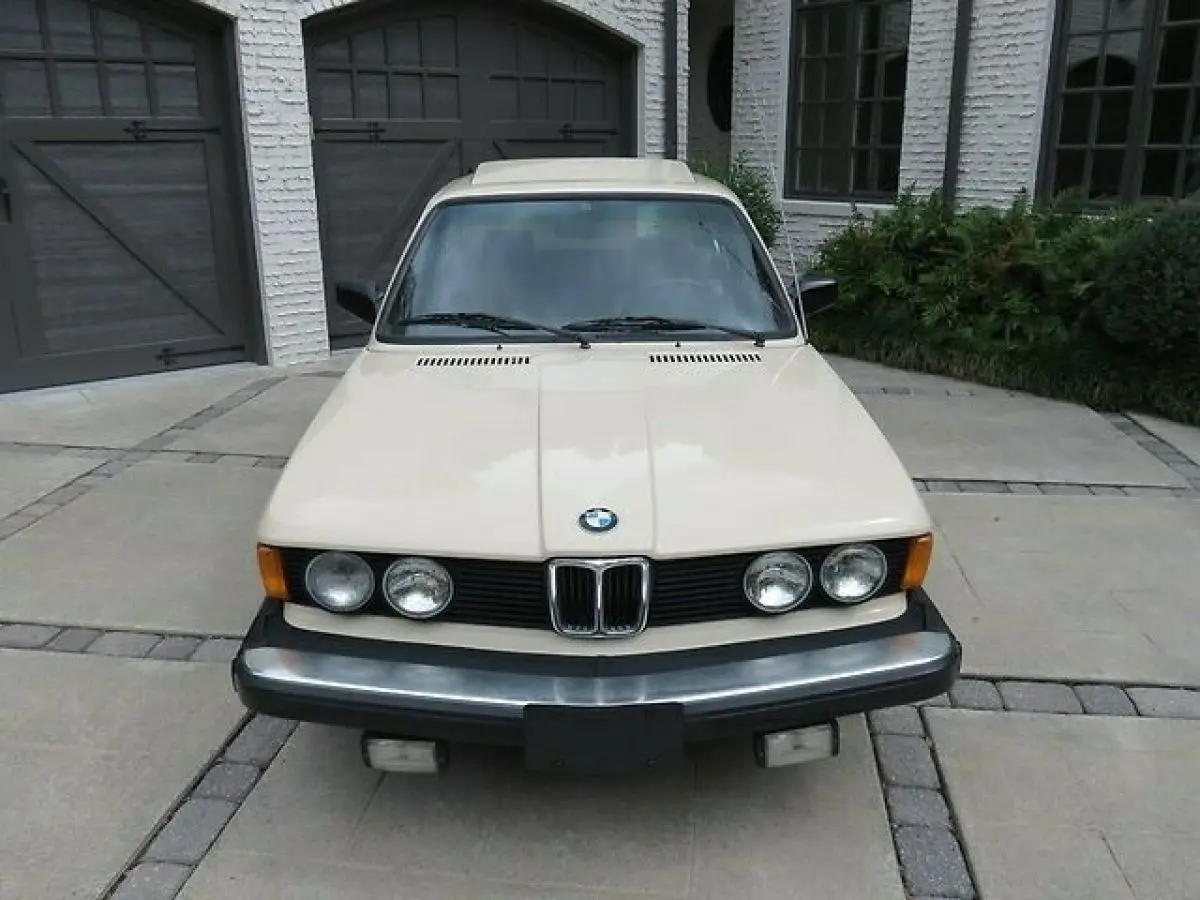 BMW 3 Serisi 3 Serisi 320i Standart 7
