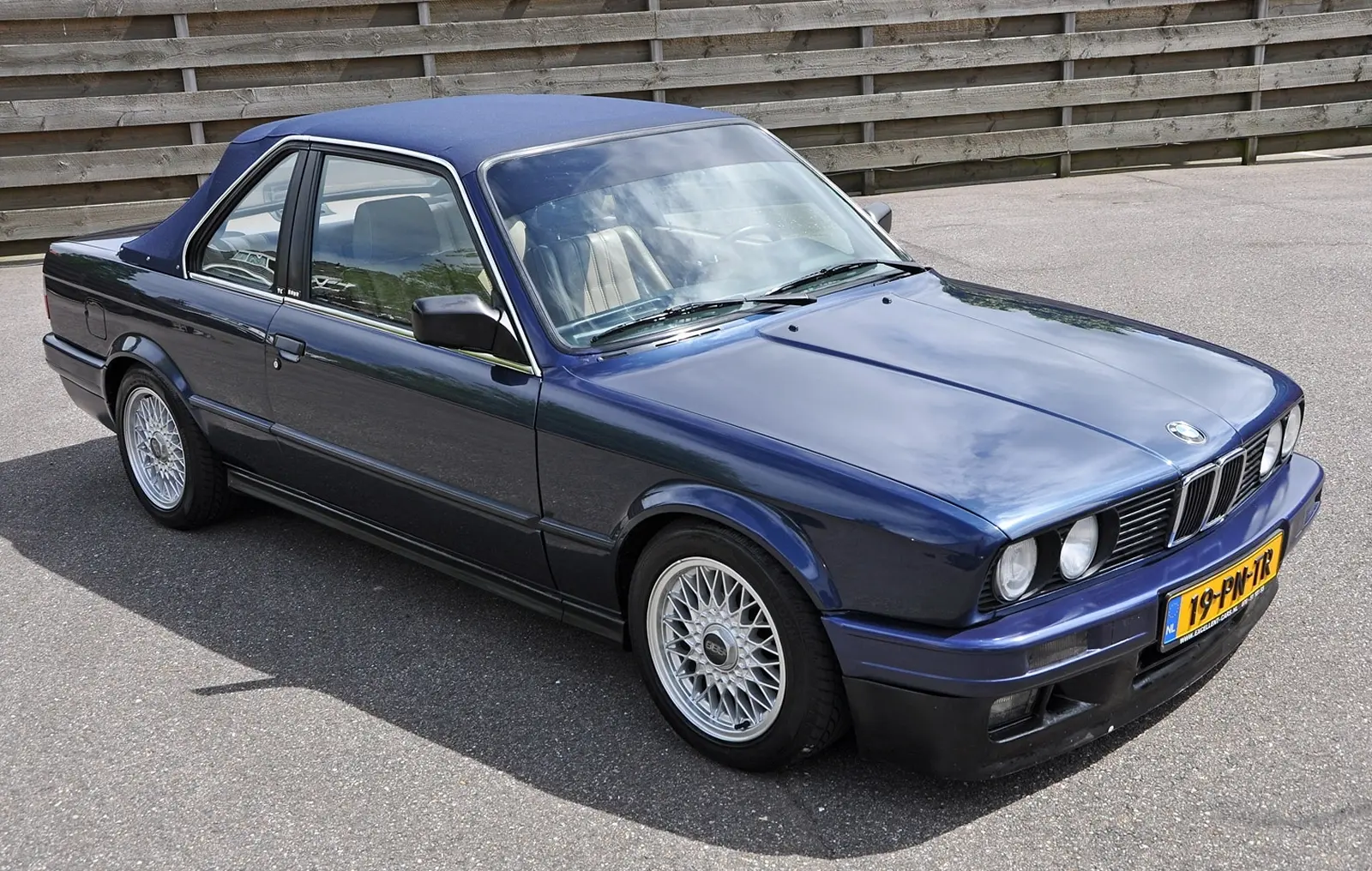 BMW 3 Serisi 3 Serisi 320i Standart 3