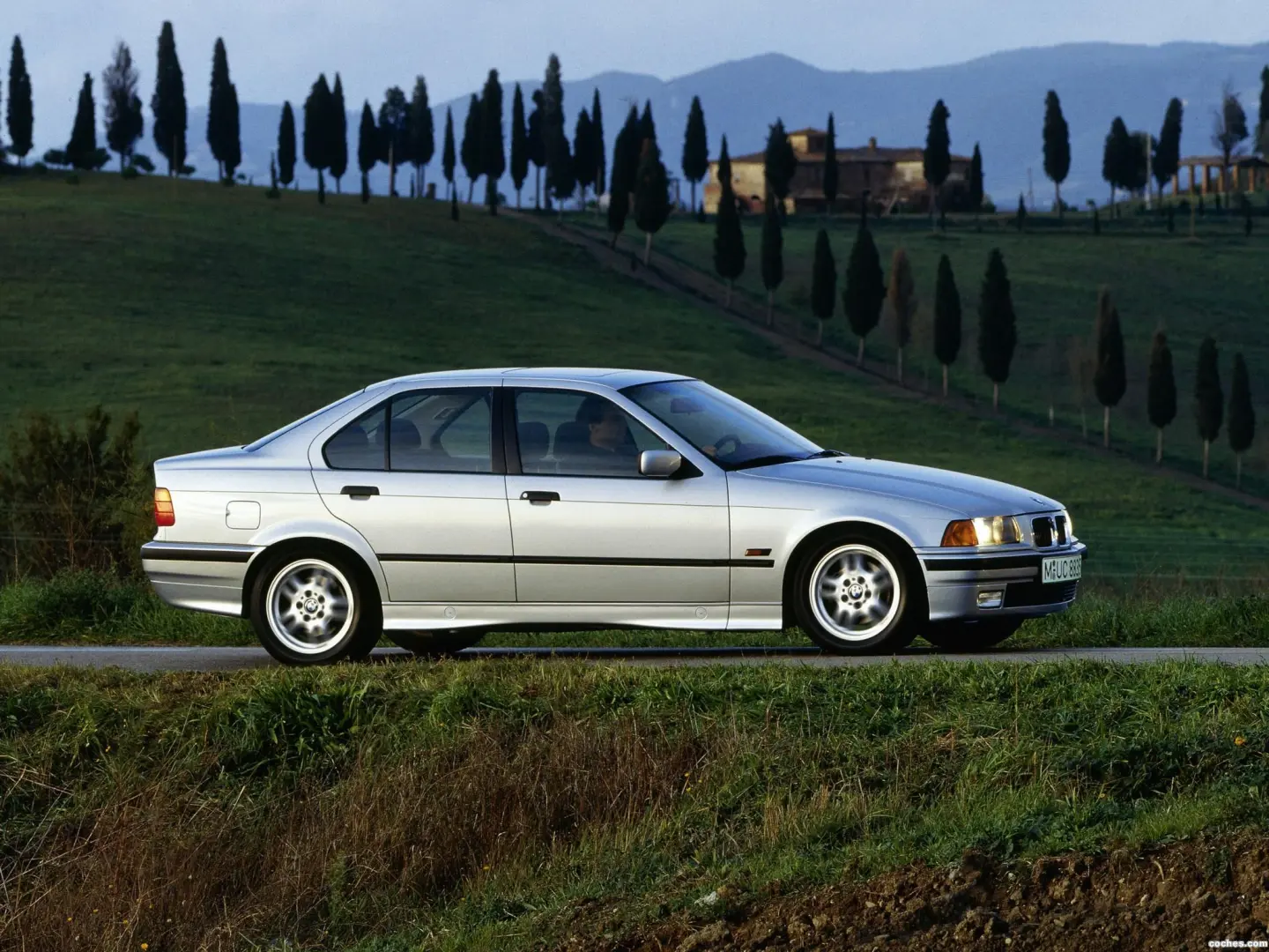 BMW 3 Serisi 3 Serisi 320i Standart 0