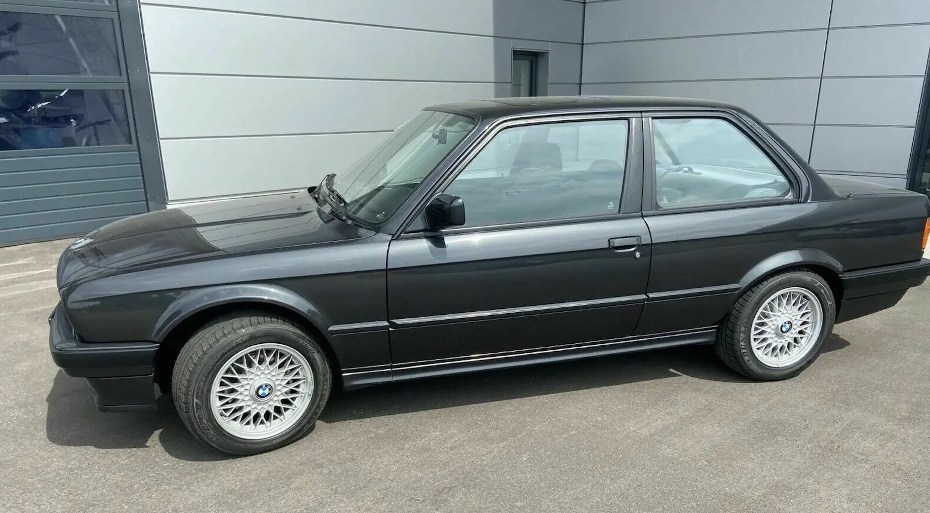 BMW 3 Serisi 3 Serisi 320i Standart 4