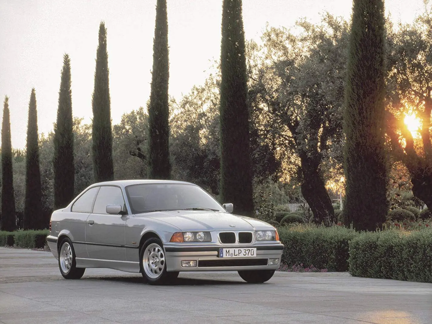 BMW 3 Serisi 3 Serisi 320i Standart 2
