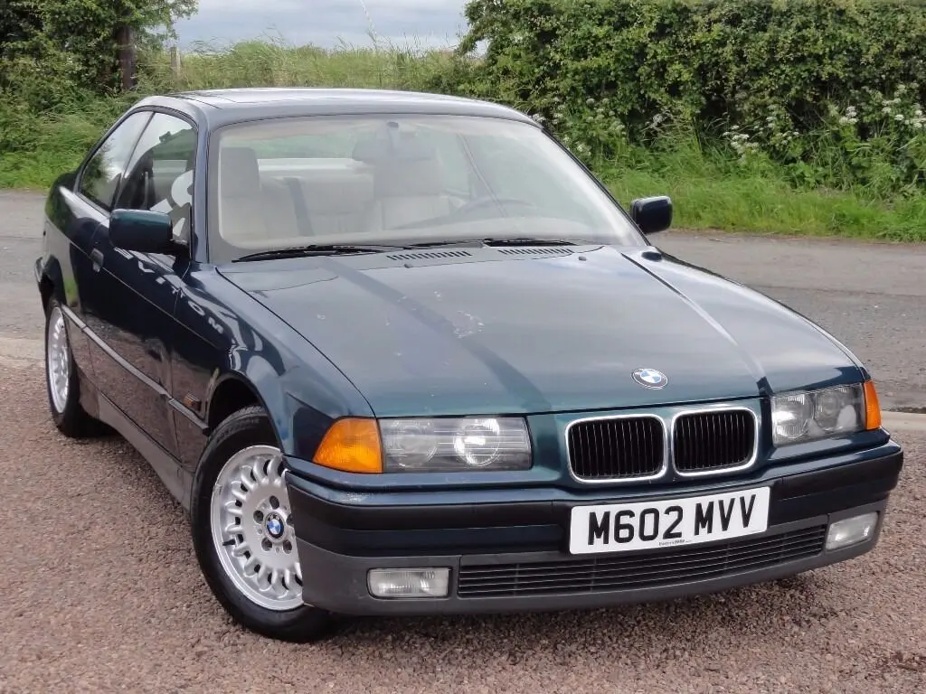 BMW 3 Serisi 3 Serisi 320i Standart 6