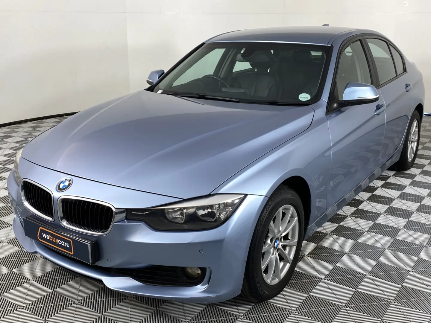 BMW 3 Serisi 3 Serisi 320i Standart 2