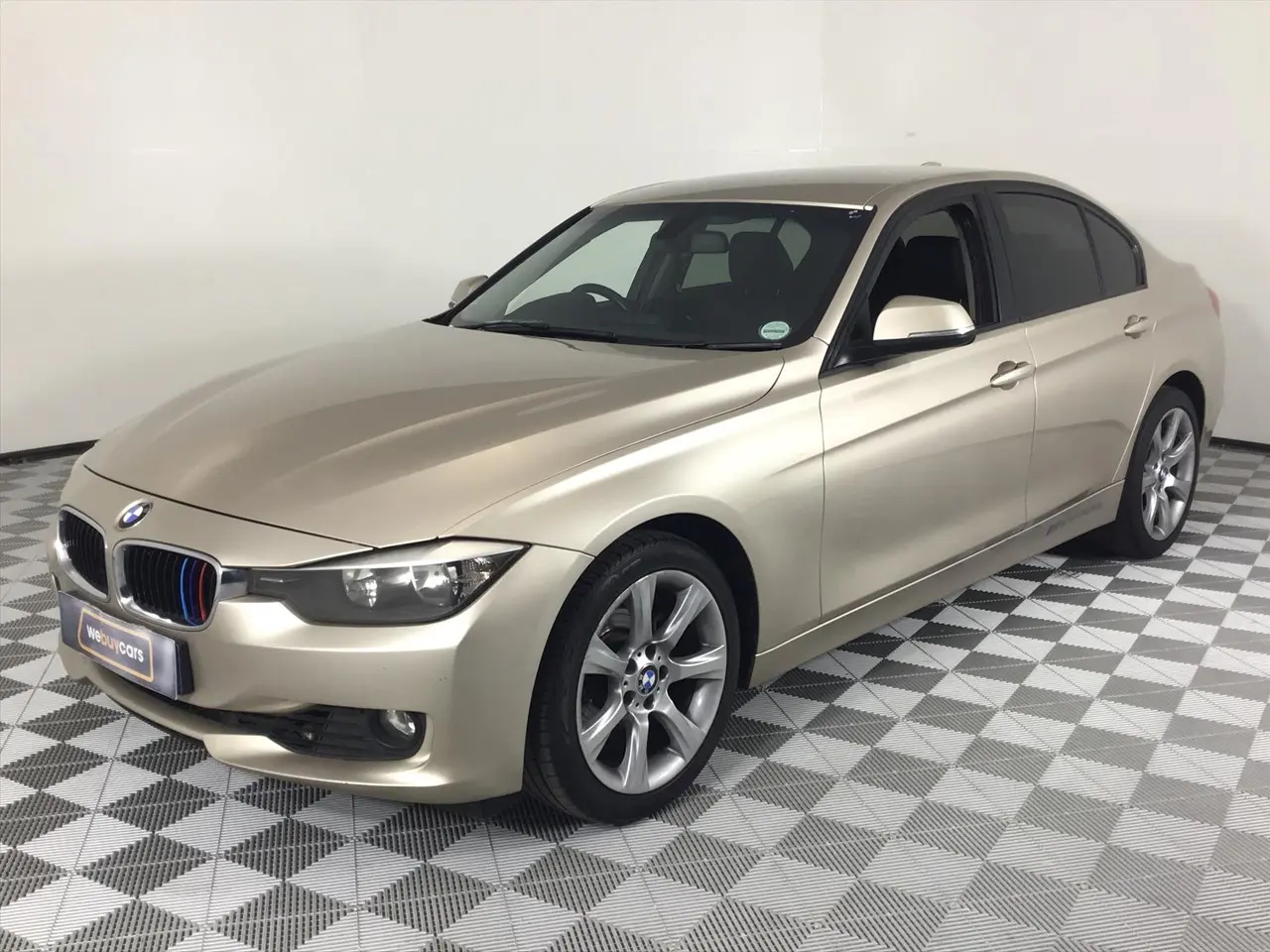 BMW 3 Serisi 3 Serisi 320i Standart 3