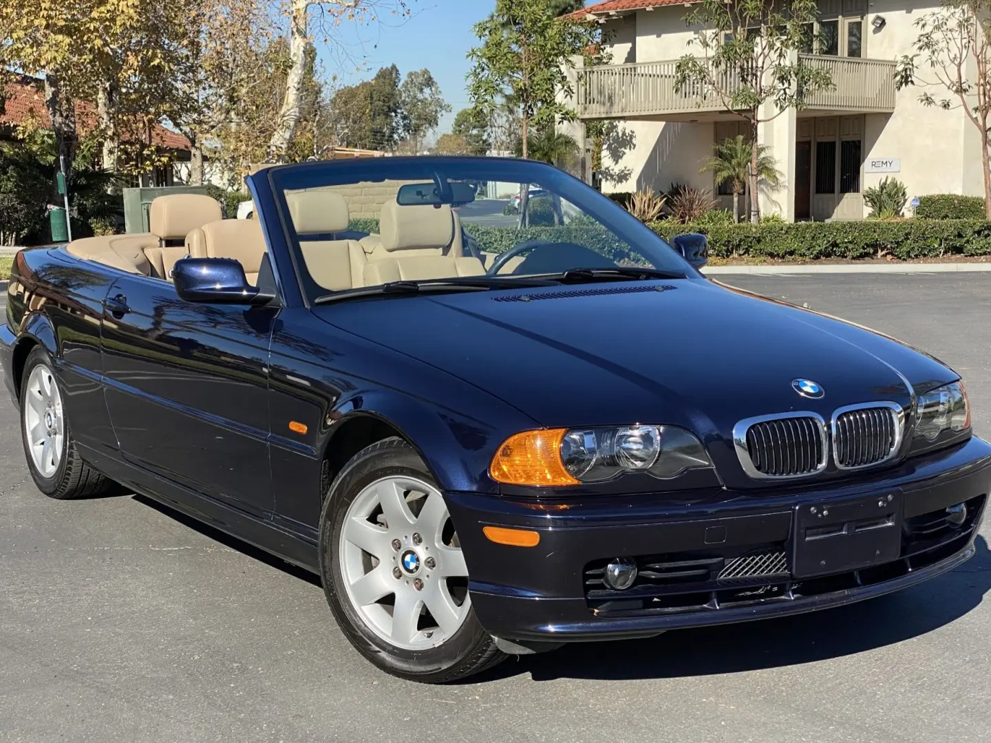 BMW 3 Serisi 3 Serisi 323Ci Standart 6