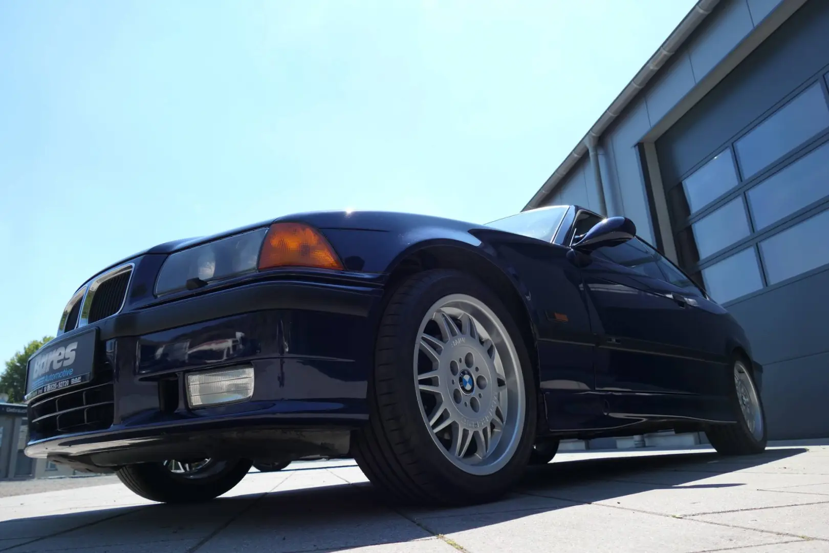 BMW 3 Serisi 3 Serisi 323i Standart 2