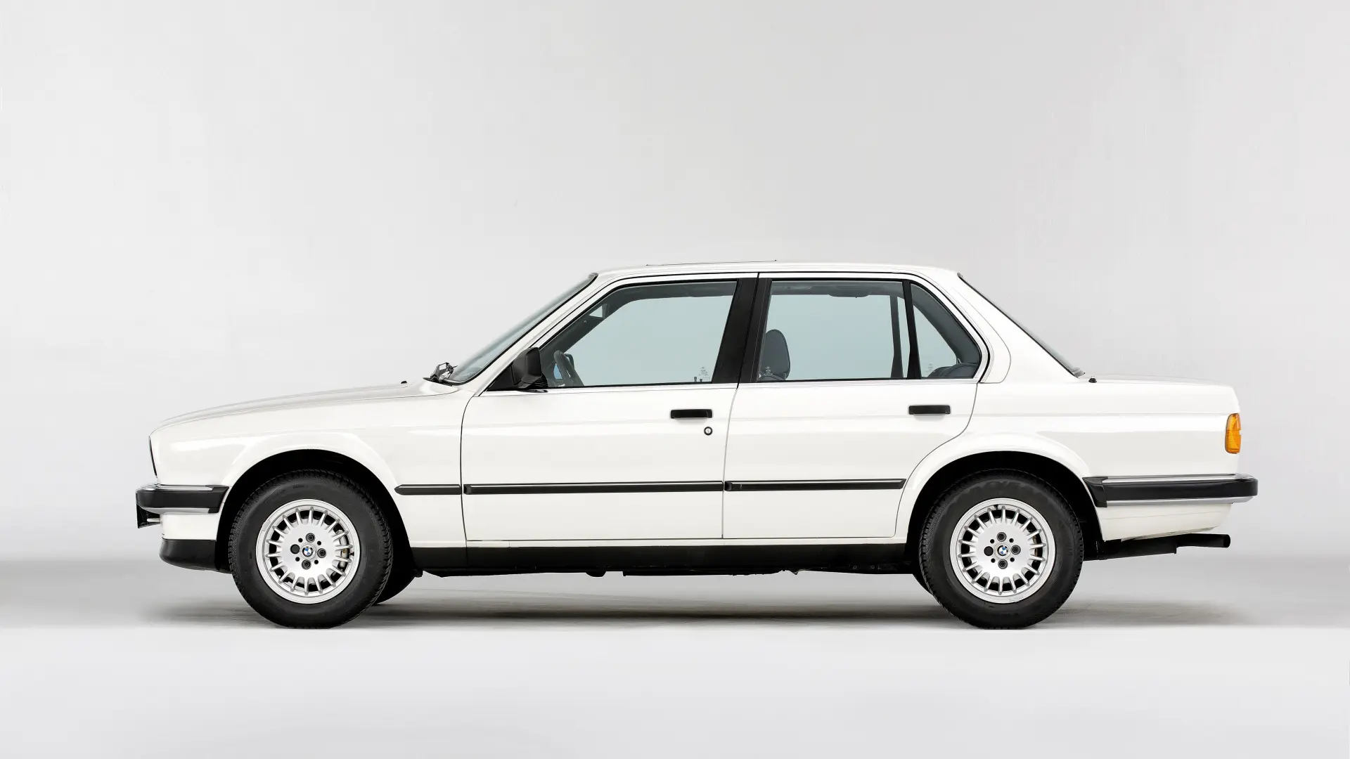 BMW 3 Serisi 3 Serisi 324d Standart 4