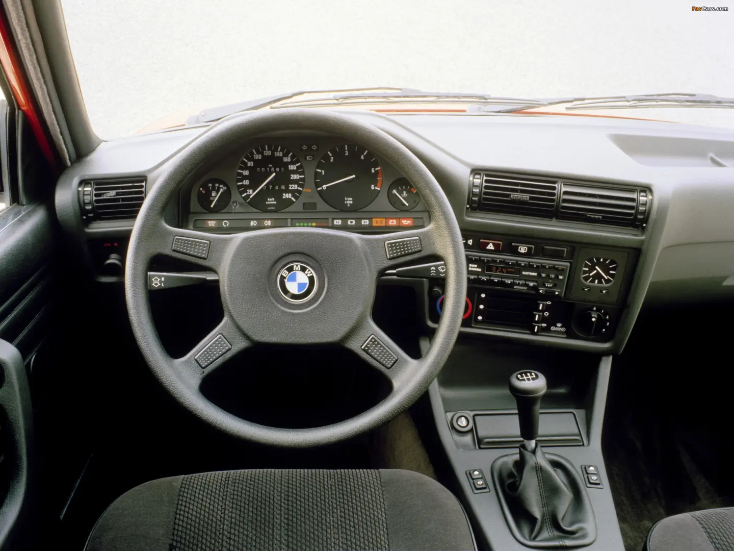 BMW 3 Serisi 3 Serisi 324d Standart 6