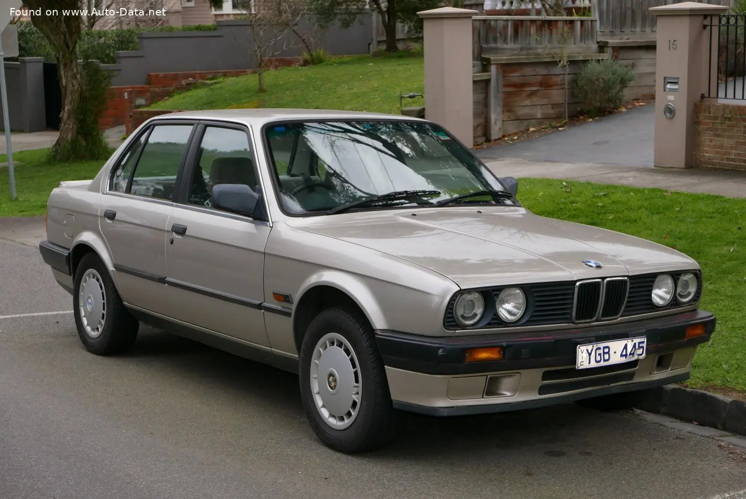 BMW 3 Serisi 3 Serisi 318i Standart 2