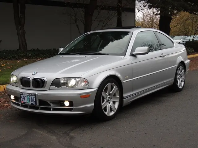 BMW 3 Serisi 3 Serisi 325Ci Standart 2