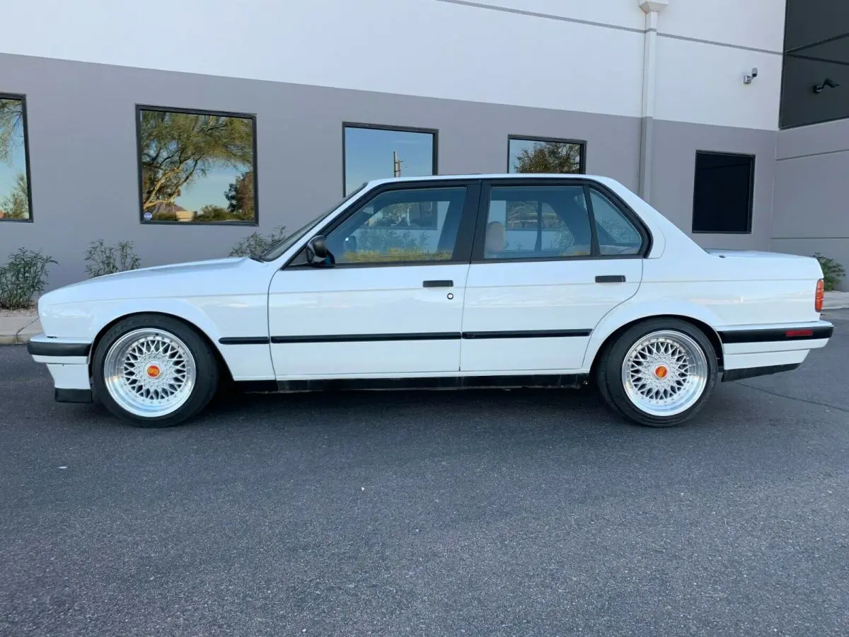 BMW 3 Serisi 3 Serisi 325i Standart 2