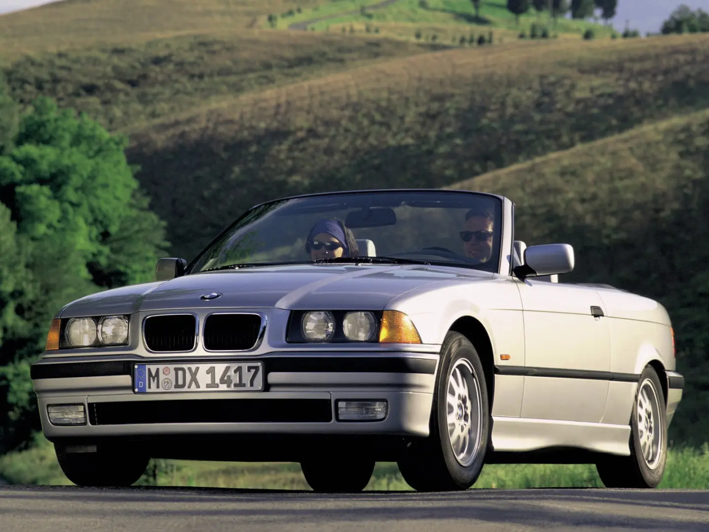 BMW 3 Serisi 3 Serisi 325i Standart 0