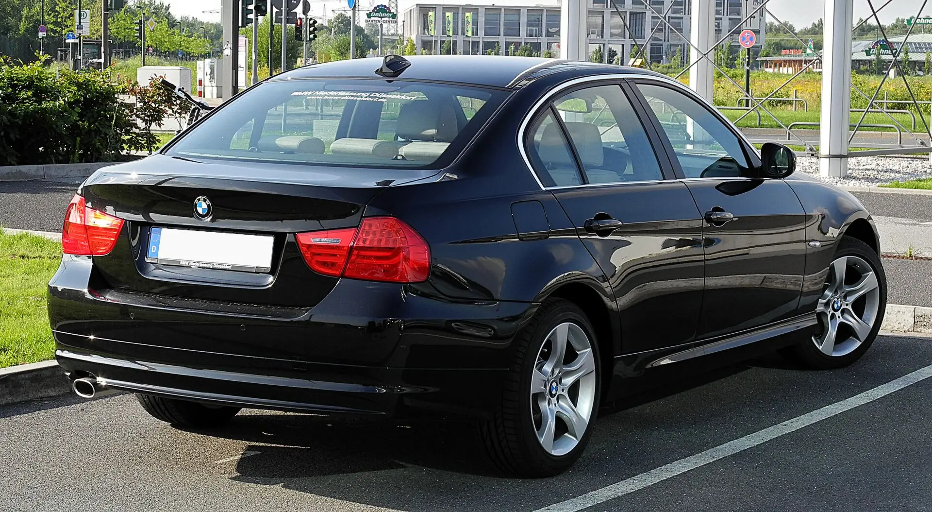 BMW 3 Serisi 3 Serisi 325i Standart 1