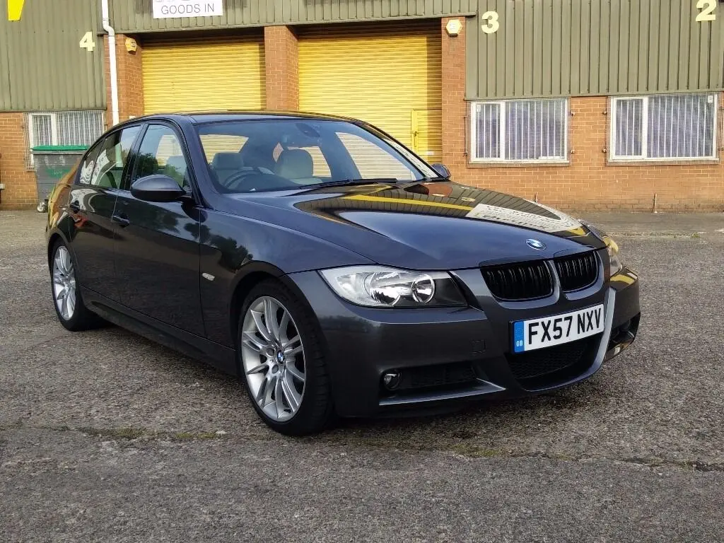 BMW 3 Serisi 3 Serisi 325i xDrive Standart 5