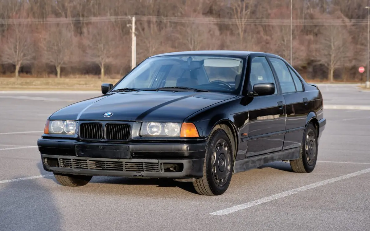 BMW 3 Serisi 3 Serisi 325tds Standart 3