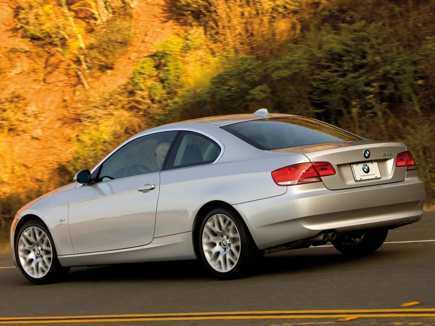 BMW 3 Serisi 3 Serisi 325xi Standart 2