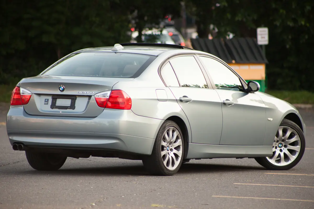BMW 3 Serisi 3 Serisi 325xi Standart 4