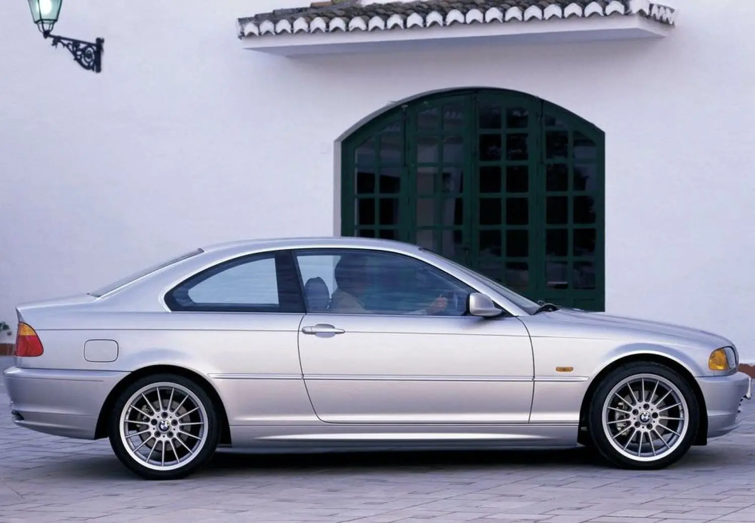 BMW 3 Serisi 3 Serisi 328Ci Standart 6