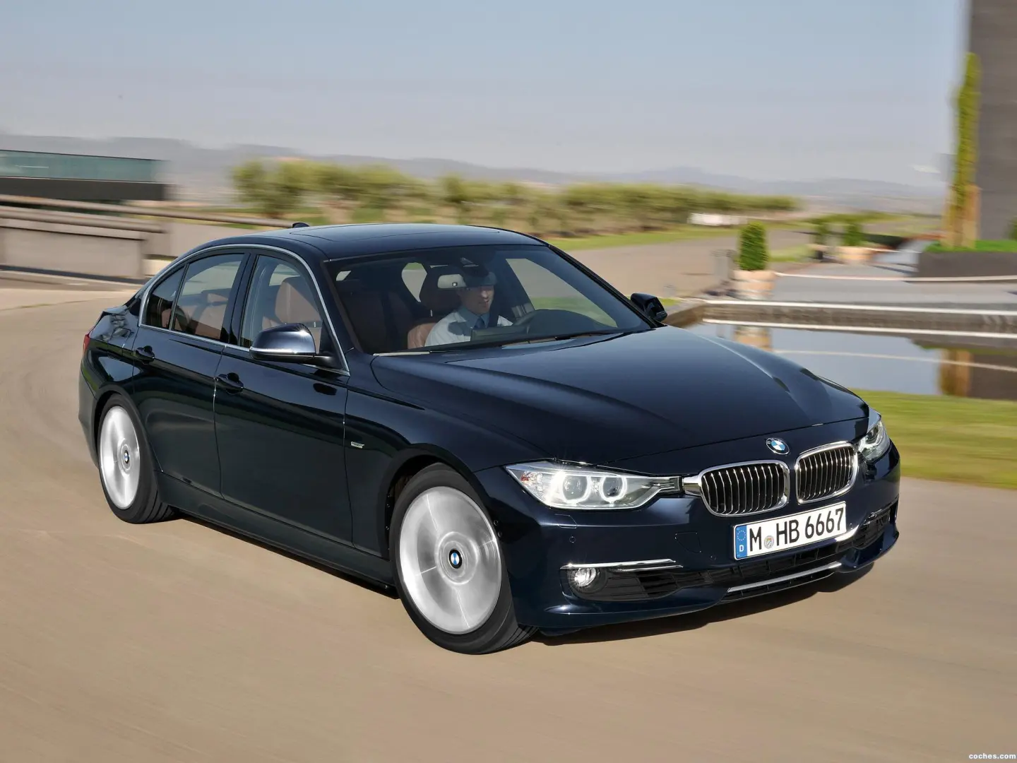 BMW 3 Serisi 3 Serisi 328i Luxury Line 6