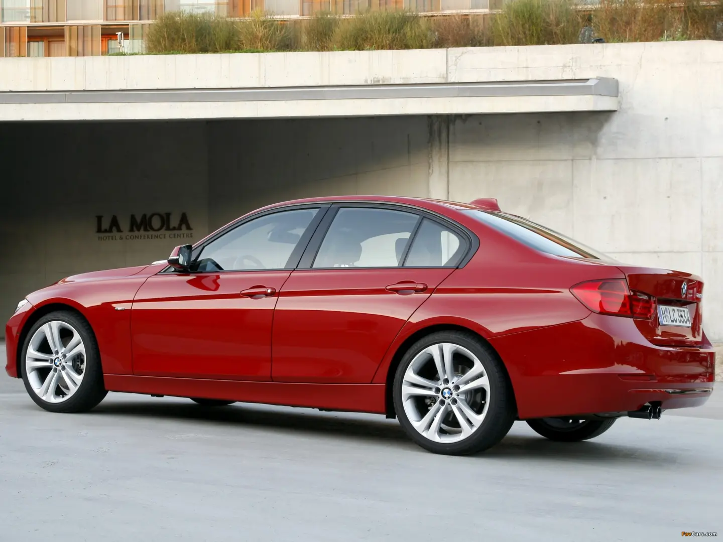 BMW 3 Serisi 3 Serisi 328i Sport Line 4