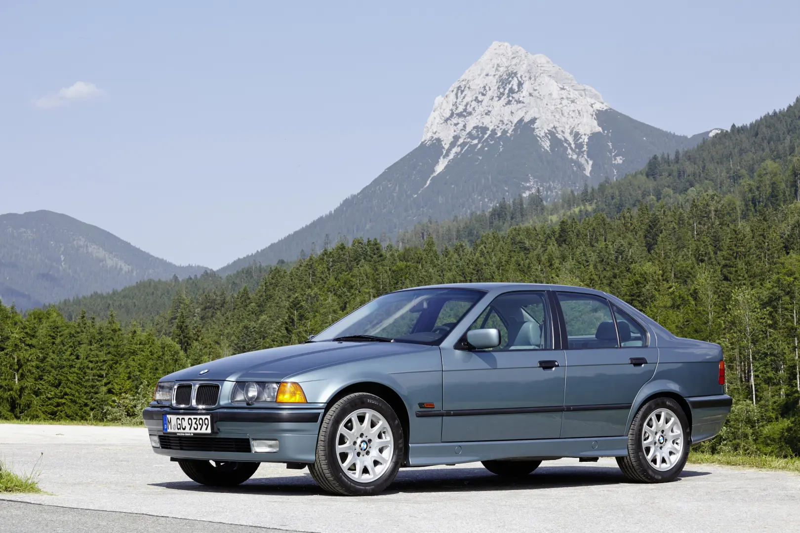 BMW 3 Serisi 3 Serisi 328i Standart 2