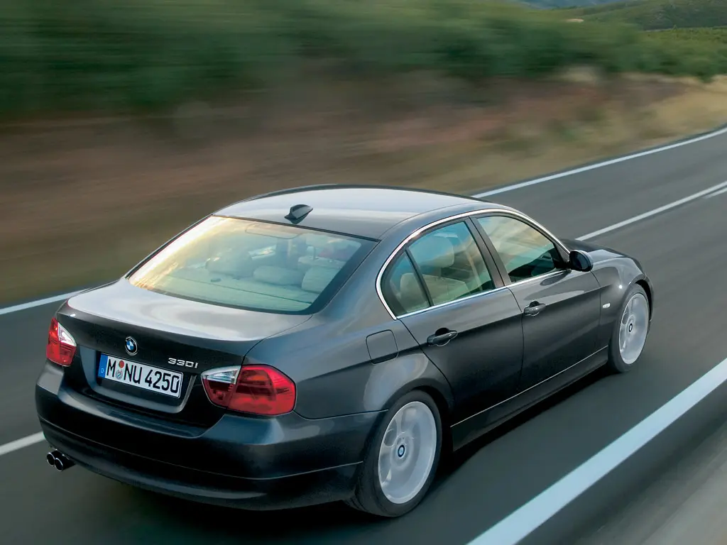 BMW 3 Serisi 3 Serisi 330d xDrive Standart 1